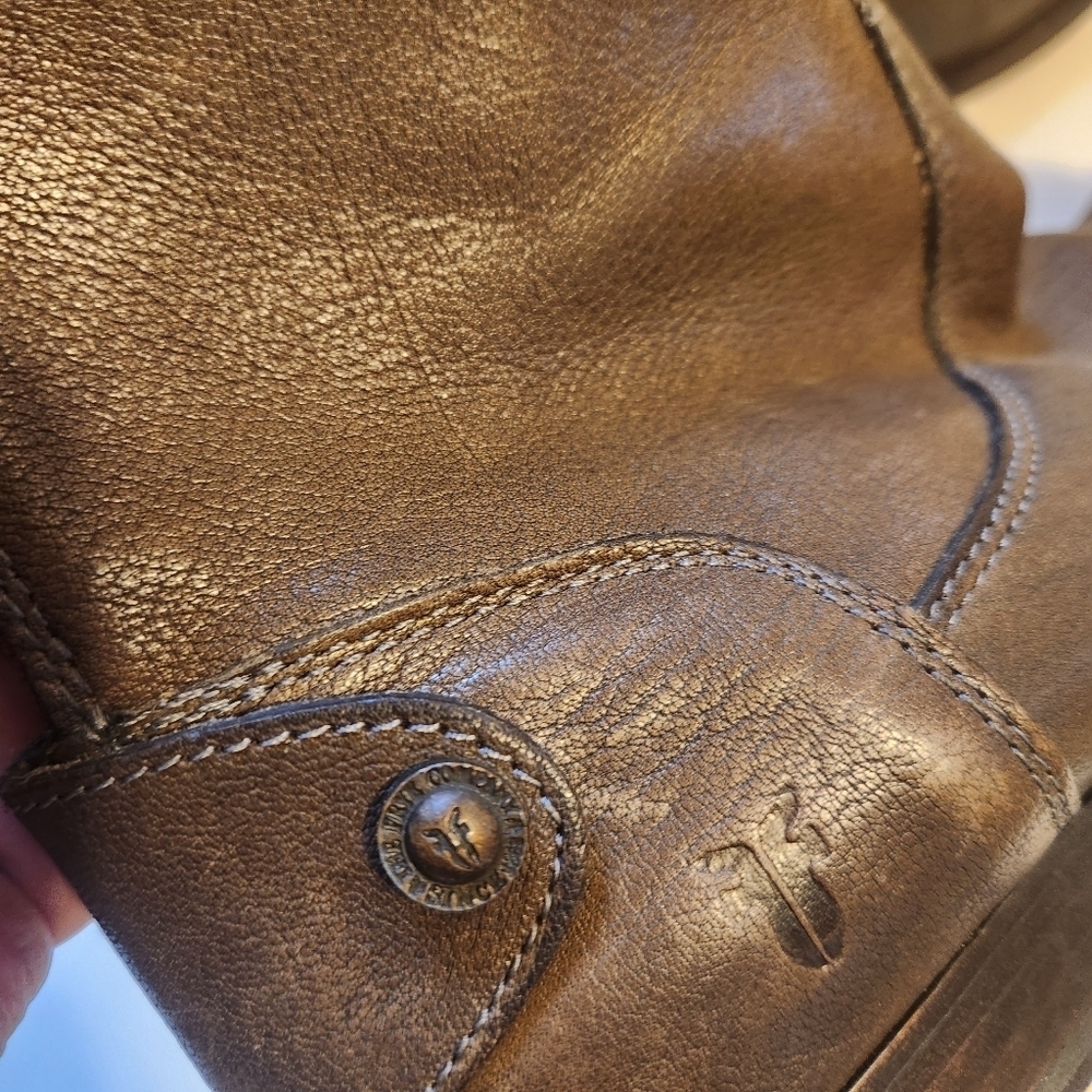 Frye boots size 7 in EUC - Picture 4 of 10